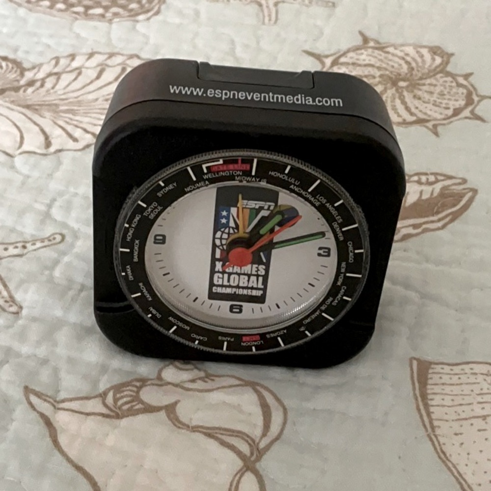 ESPN X Games Global Championship Clock - NWOT